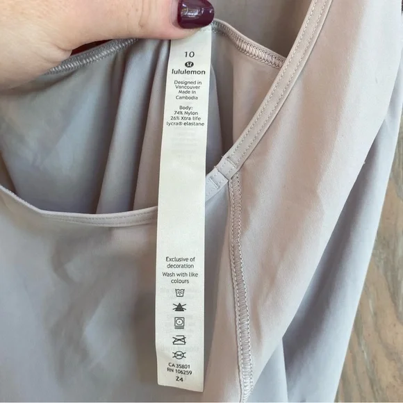 Lululemon Athletica Grey Call it a Tie Tank Top Shirt Women’s size 10 - Picture 7 of 7